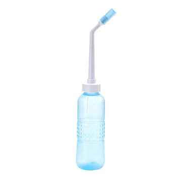 

560ml Women Hotel Rotatable Nozzle Toilet Portable Bidet Sprayer Handheld Personal Care Outdoor Camping Water Bottle Long Spout