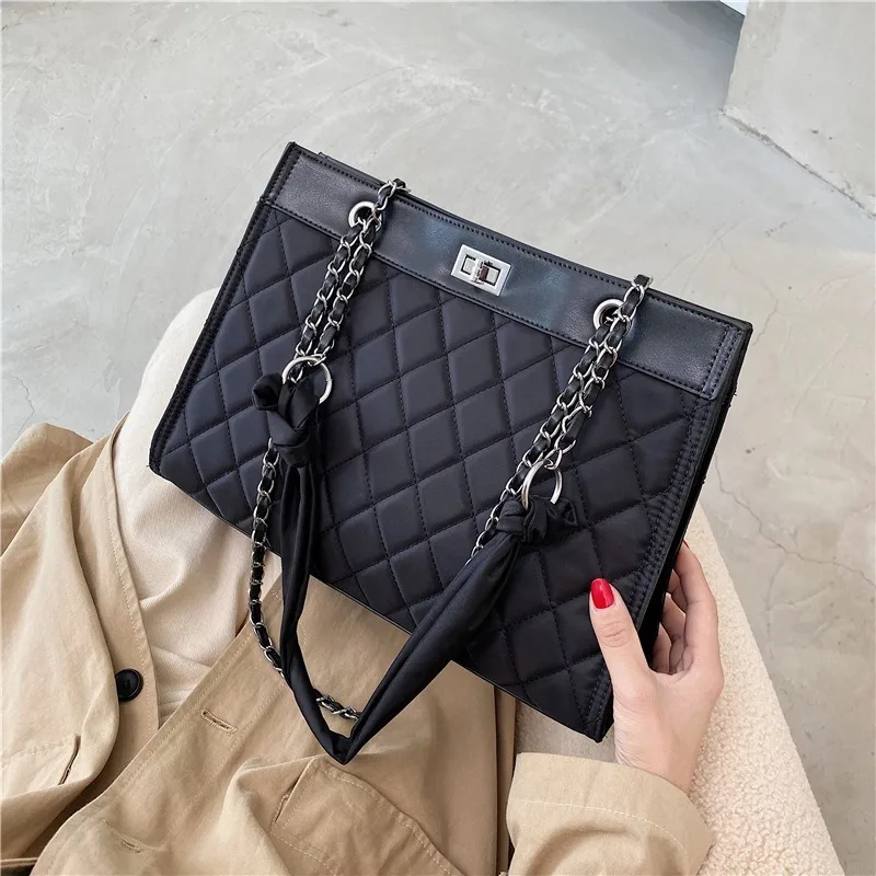 

High Quality Nylon Rhombus Chain Women's Bag2020 New Korean Women's Luxury Solid Color Messenger Bag Brand Designer Underarm Bag