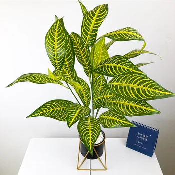 

75cm 5 Forks Tropical Plants Large Artificial Tree Branches Fake Magnolia Leaves Plastic Palm Tree For Home Offcie Garden Decor