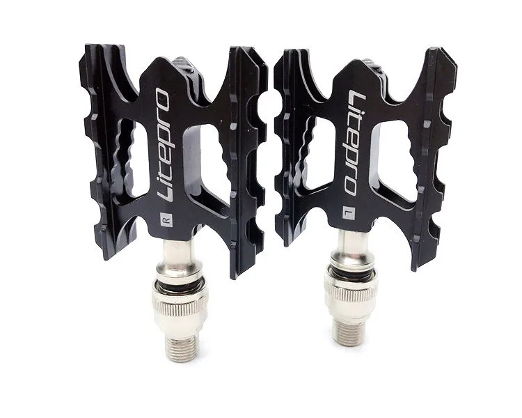 16715438119_1794376713