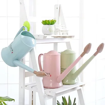 

1PC Plastic simple Long Mouth Garden Plant Flower Spray Watering Can beautiful Plant Watering Pot Indoor Plant Watering Tools