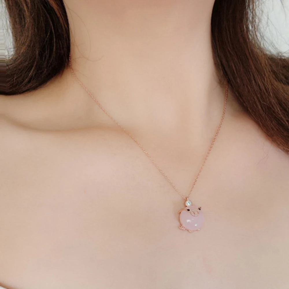 

2019 New Fashion Rose Gold Color Pink Opal Chokers Ross Quartz CZ Pendant Necklace Pig for Women Girls Gift Pig Necklace Jewelry