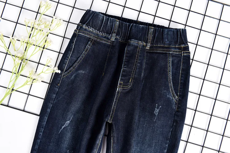 11774362377_197110652