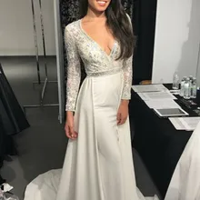 A-Line платье выпускного вечера v-образным вырезом с длинными рукавами белое эластичное атласное платье выпускного вечера с блестками