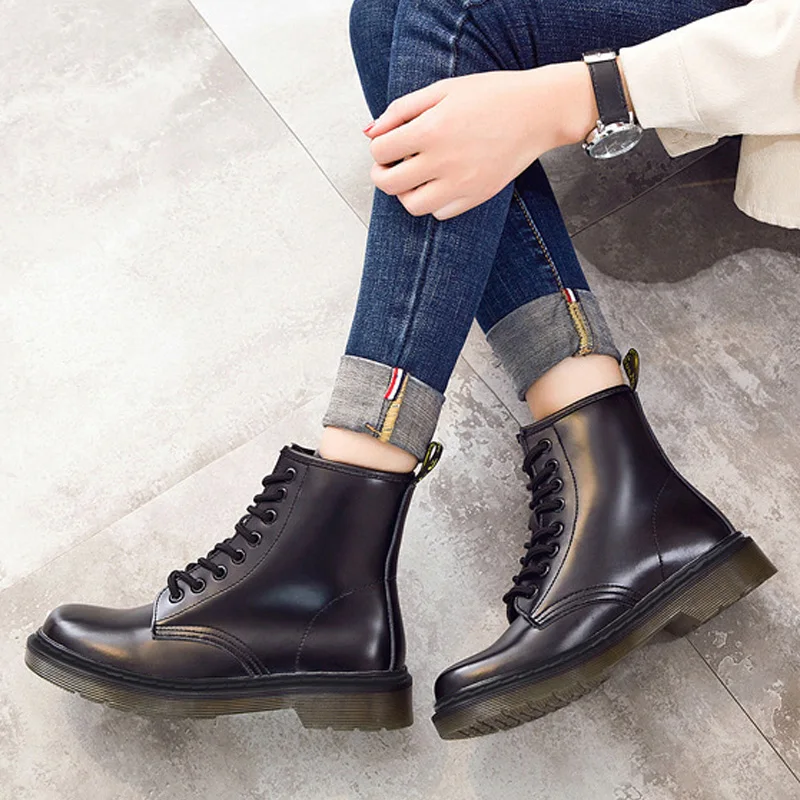 Ceny Buty damskie Martin buty oryginalne skórzane kowbojskie botki damskie buty zimowe kobieta Punk buty białe buty Plus rozmiar 42 43