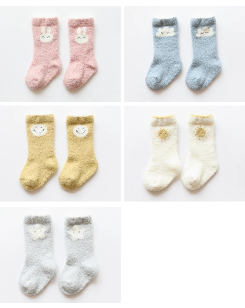 2 пары/партия, зимние носки для новорожденных, теплые носки для малышей с резиновой подошвой, новинка, Комплект носков для малышей с мультяшным кроликом и смайликом