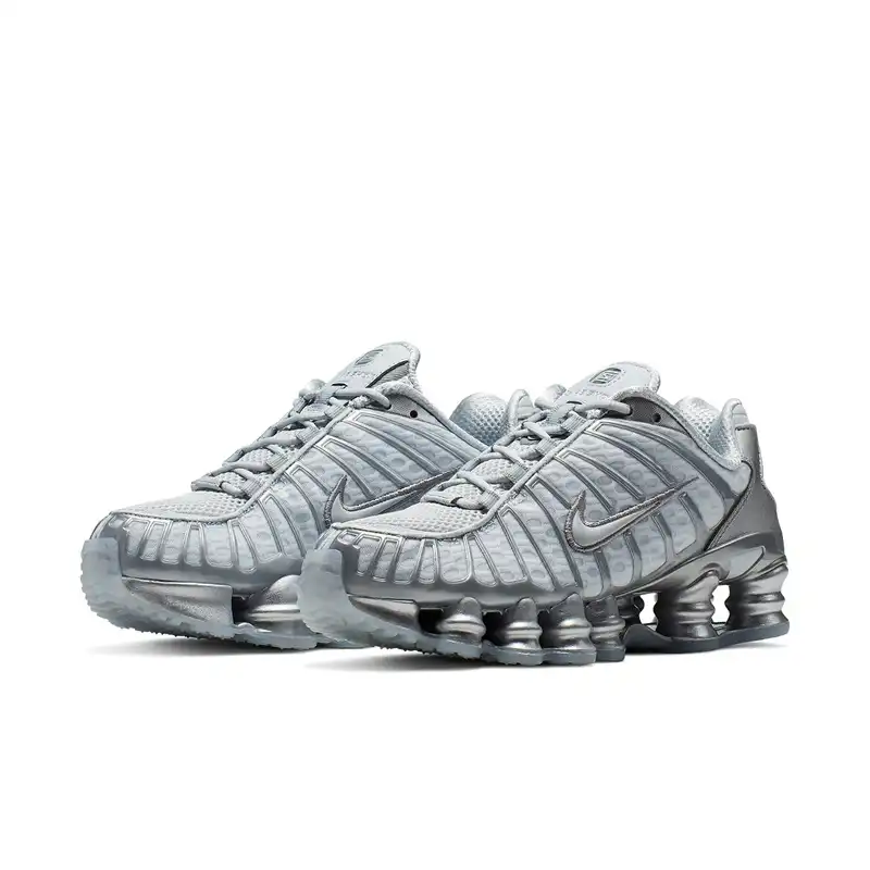 nike shox womens