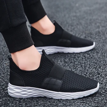 

Mens Gym Running Shoes Lightweight Breathable Mesh Athletics Tennis Sneakers Cheap Slip on Spring Health Fitness Shoes Man Sport