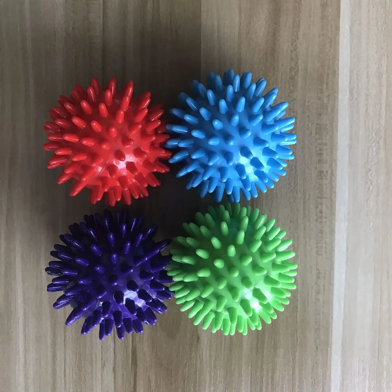 7.5 Cm/9cm Massage Ball Acanthosphere Palm Grip Strength with Medicine Balls Massage Ball Yoga Ball Fitness Ball Hedgehog