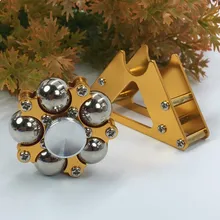 Стальной шарик ерзает, колесо обозрения, вращение относится к кончикам пальцев, спиральный наконечник, винтовой верх, взрослый EDC, фиджет, тонкая мелодия, ерзание