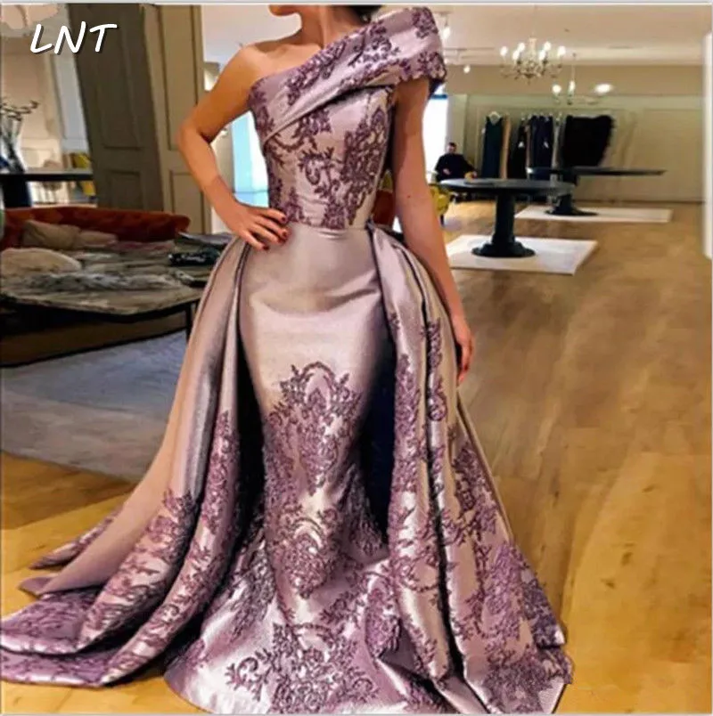 Een Schouder Lange Avondjurken Met Applicaties Floor Lengte Formele Gelegenheid Jurken Met Overlay Rok Een Schouder Lange Avondjurken Met Applicaties Floor Lengte Formele Gelegenheid Jurken Met Overlay Rok