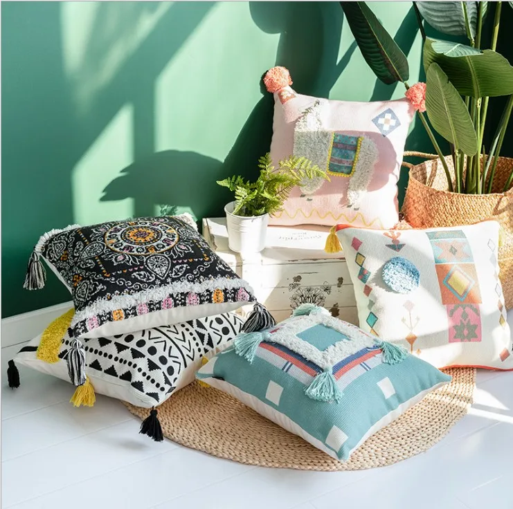 

Handmade Luxury Moroccan Style Cushion Cover Wool Tassels Boho Style Ethnic Colorful Pillow Cover 45x45cm/30x50cm HomeDecoration