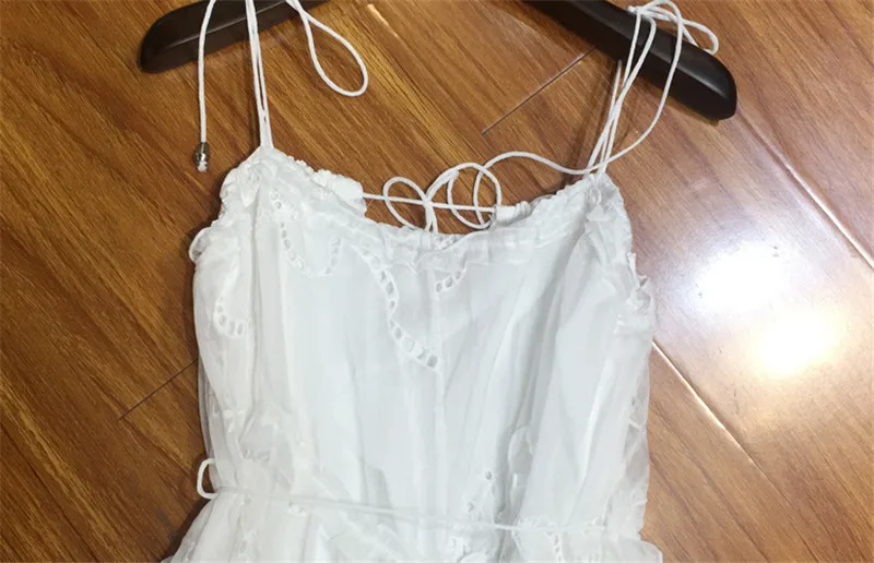 Белое сексуальное Плиссированное Платье на бретельках для женщин летнее элегантное платье миди с оборками и вышивкой праздничное шифоновое пляжное платье