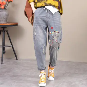 

Spring Autumn Retro Cartoon patch Embroidery Women Denim Harem Pants 2020 New Loose Plus Size Jeans female trousers w438