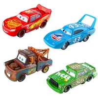 Disney-Coche de juguete de Pixar Cars 2 y 3, modelo de vehículo de aleación de Metal fundido a presión, Rayo McQueen, Chick, el rey, Mater, Jackson Storm, 1:55