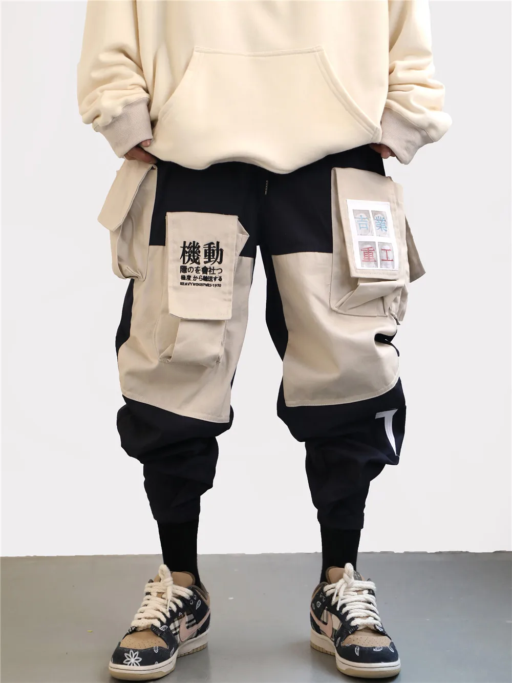 Japanese Streetwear Muti Pockets Techwear Cargo Pants for MenCargo