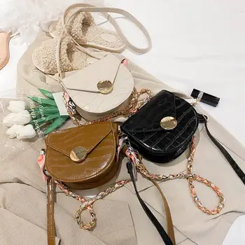 

Casual Women Totes Bags Solid PU Crossbody Acrylic Chain Purse Shoulder Handbag Fashion Exquisite Shopping Bag