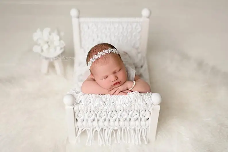 Baby Cribes Newborn Photography Props Original White Shooting Bed Basket Chair Solid Wood Hand-woven Posing Props With Tassels