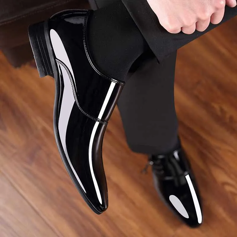 Classic 6cm Men High Heel Shoes Formal Mens Party Loafers Brown Patent Leather Dress Shoes Men Oxfords Fashion Mens Pointy Shoes