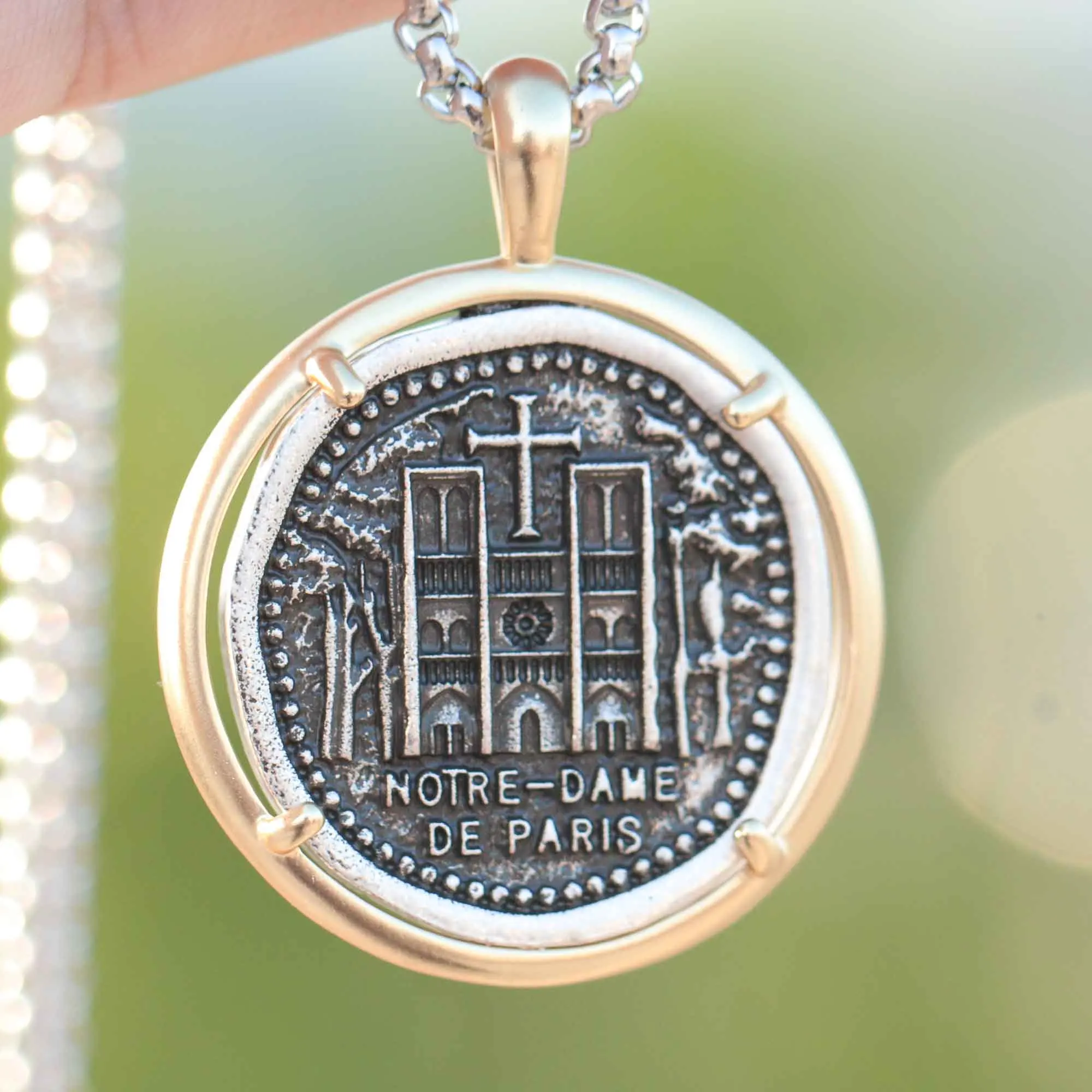 

Notre Dame de Paris Necklace Men Women Holy Church French Memorial Cathedral Jewelry