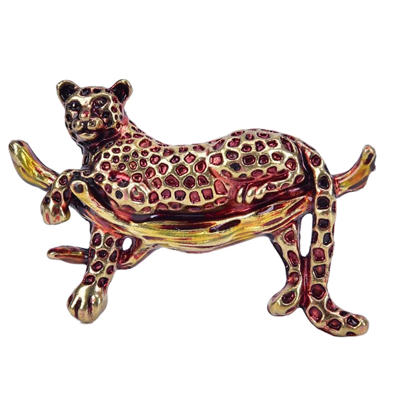 1pcs Leopard On The Wooden Enamel Brooch Brown Leopard Brooches Women Men Alloy Animal Brooch Pins Gifts