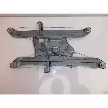 

MR989947, 0620402220 WINDOW MOTOR FRONT LEFT Mitsubishi GRANDIS (NA0W)