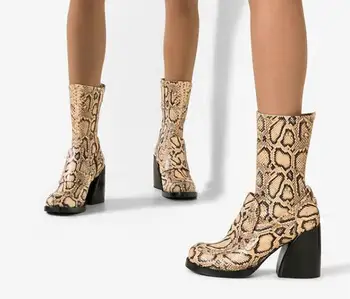

Fashion Python Pattern Leather Ankle Boots Runway Square Toe Thick Heel Woman Riding Boots Short Boots Black