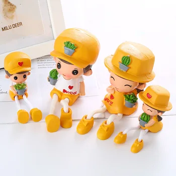 

Creative Novelty Cartoons Wear A Hat Figure Doll Girl Toys Family Of Four Hanging Feet Ornaments Cute Gifts For Children