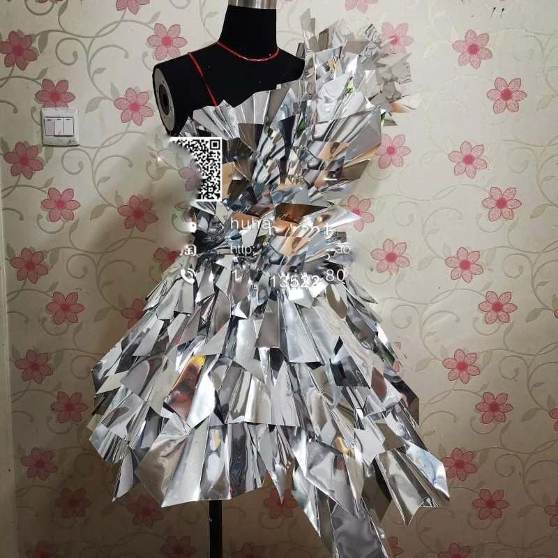 

Future Technology silver dress model catwalk stage show parade theme stage dance costume