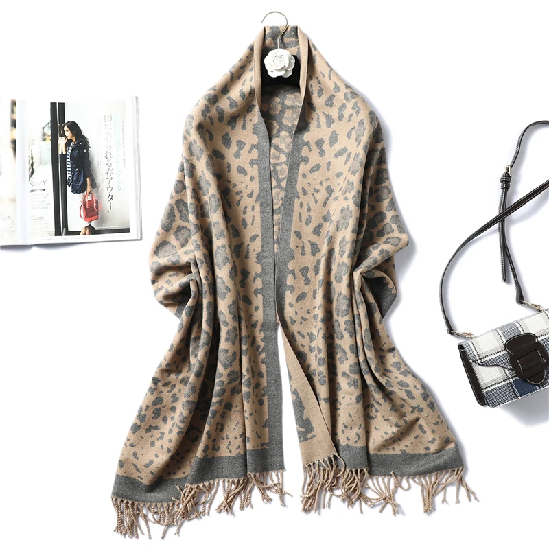 Зимний женский шарф, толстые теплые кашемировые шали для леди, высококачественный мягкий длинный шарф-палантин с принтом животных - Цвет: khaki