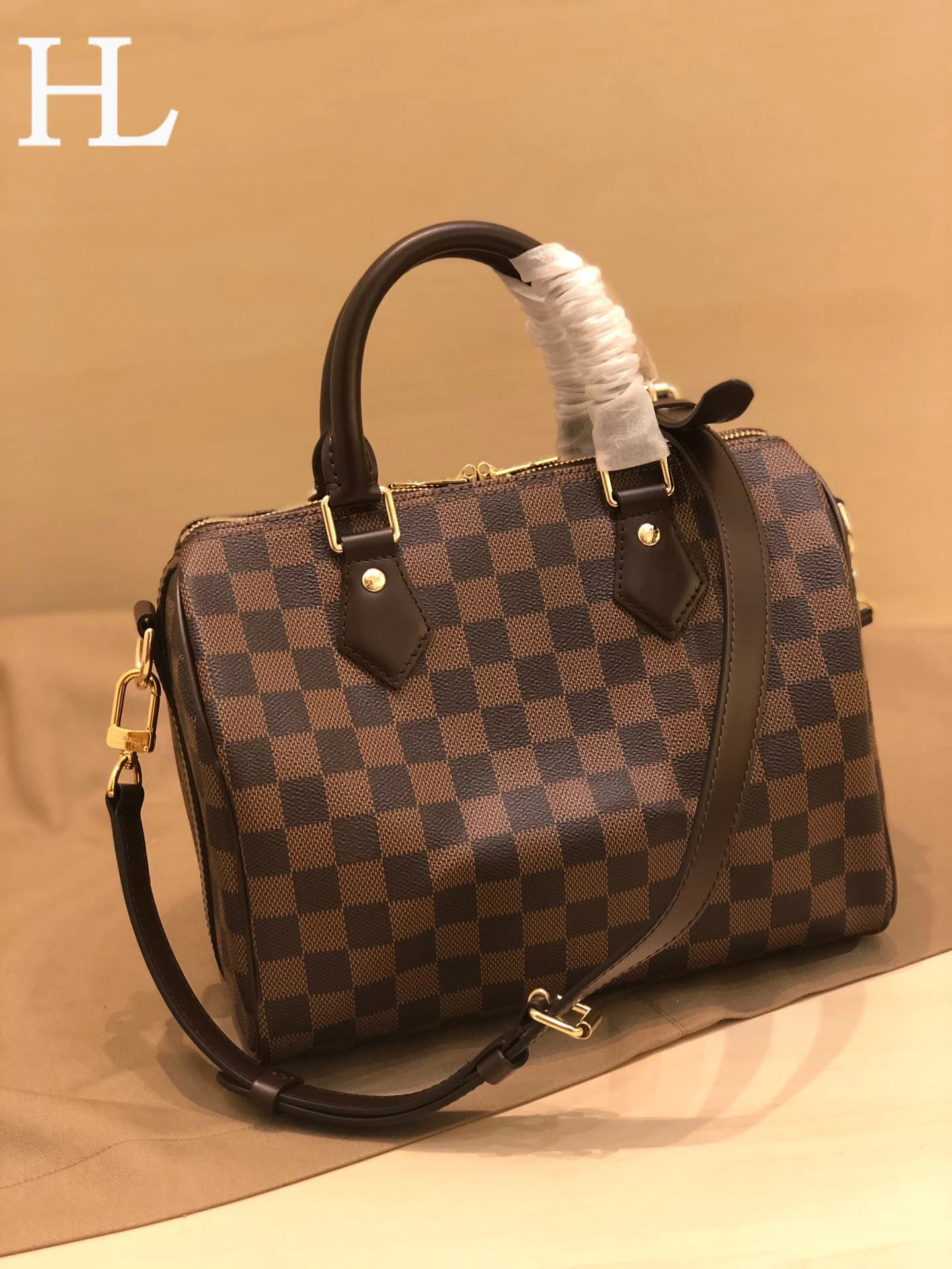 

The best quality ladies luxury fashion shoulder bag quality classic 100% leather brand famous ladies Messenger bag women bag