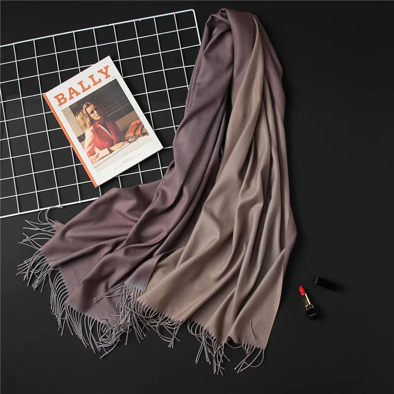 Дизайн новые зимние женские шарф модные однотонные двухсторонний мягкие кашемировые шарфы шали и палантины бандана женский платок кисточкой шарфы женские - Цвет: c12