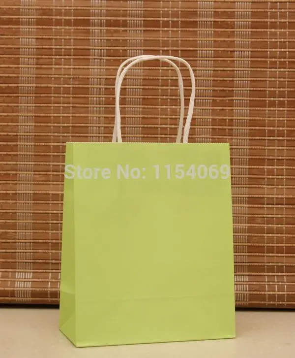 

Free Shipping 90pcs/lot 18x15x8cm Green Paper Bag Handled Kraft Paper Jewelry Gift Packaging Bag Shopping Bags For Boutique