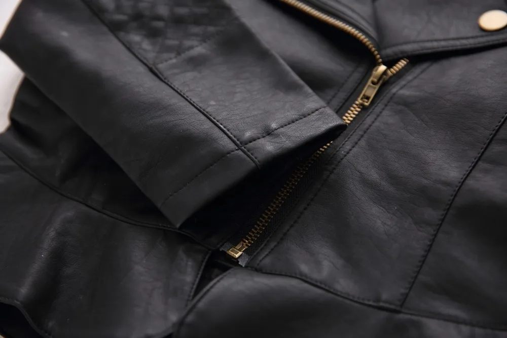 8677456027_1651400047