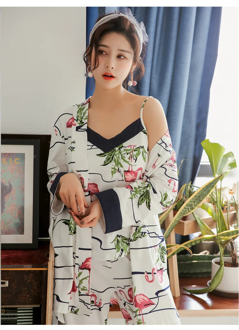 10510283514_31710629