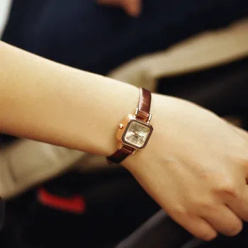 

Retro Trend Fashion Square Small Dial Belt Small Watch Chain Small Watch Classic versatile Female Quartz Watch trend