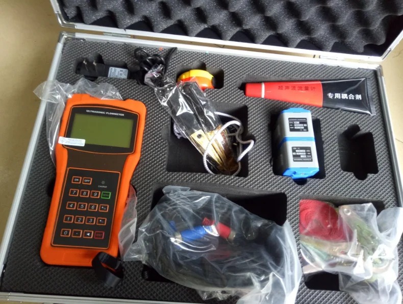 

TUF-2000H Digital Ultrasonic Flowmeter Flow Meter with Standard Transducer TM-1 Measuring Range DN50-700mm