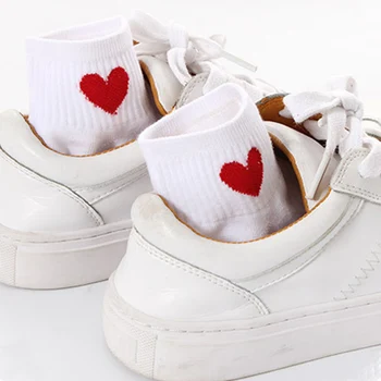 

Women Socks New Autumn Socks 1 Pair Long Casual Breathable Cute Socks Cotton Women Fashion Embroidery Heart Cute Socks Lady