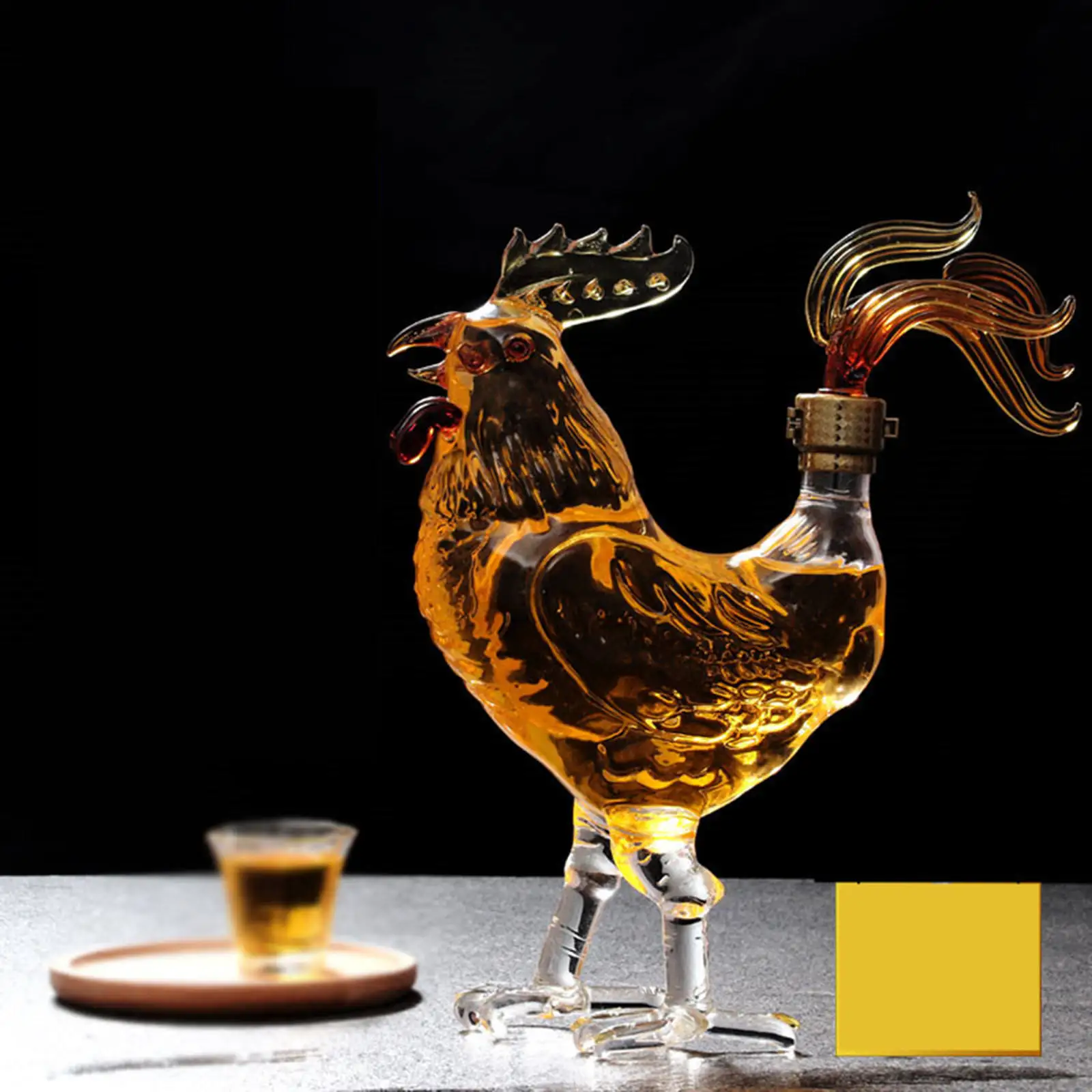750ml Liquor Decanters Whiskey Carafes Rooster Shape with Stopper Glass Novelty Wine Bottle for Entertaining Drinkware Home Men - 2