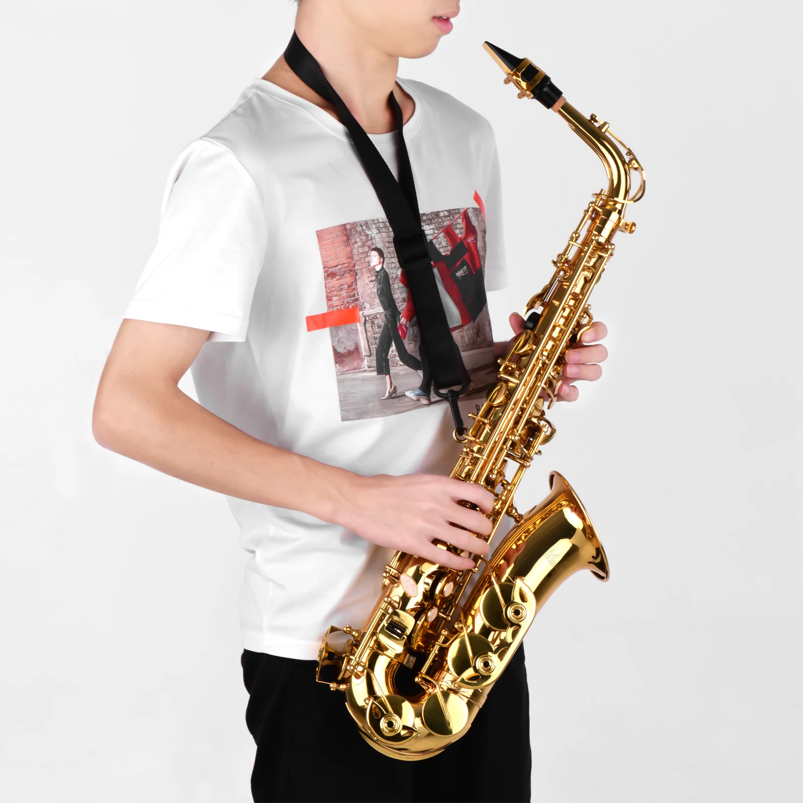 Eb Alto Saxophone Brass Lacquered Gold E Flat Alto Sax Woodwind Instrument  with Carry Bag Gloves Straps Brush of Sax Accessories