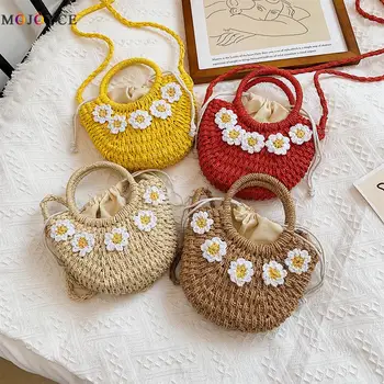 

Women Straw Woven Shoulder Bags Flower Beach Summer Messenger Crossbody Totes Girls Small Beach Summer Holiday Handbag Purse