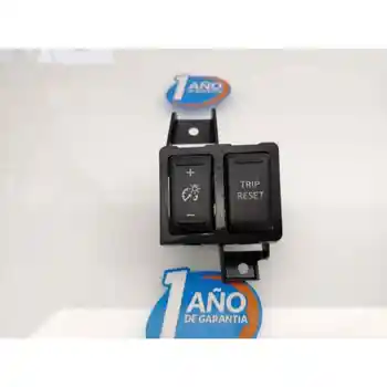 

COMMAND MULTIFUNCTION NISSAN NP300 PICK-UP (D23)