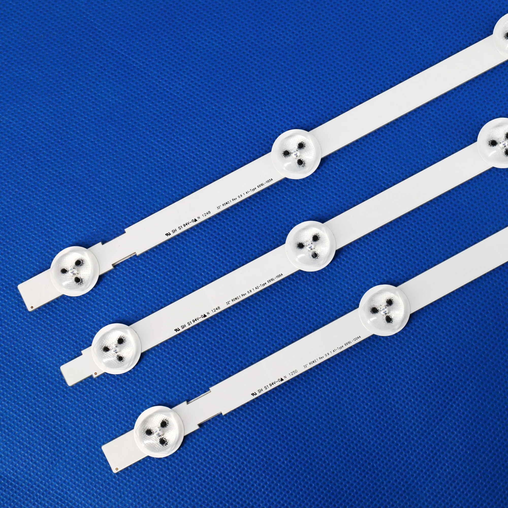 ο 3 PCS(2 * A1 * 7LED, 1 * A2 * 8LED) LED Ʈ  32 &ROW2.1 6916L-1204A 1105A 1205A 6916L-1106A 630mm