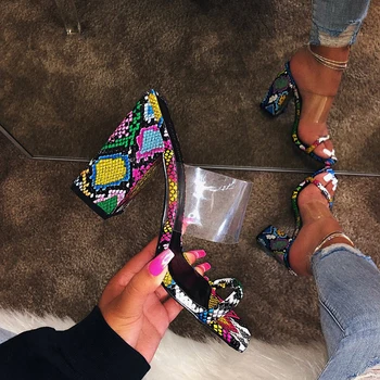 

New summer comfortable solid color wild outdoor Women's sandals High quality fashion sexy open toe plus size sandals 37-42