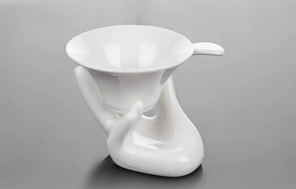 White Porcelain Fine Mesh Kungfu Tea Funnel Strainer Filter with Holder Stand