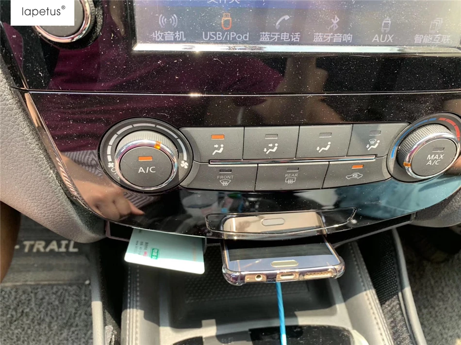 For Nissan X-trail T32 / Rogue 2014 - 2020 Central Control Storage Box Container Holder Tray Organizer Case Plastic Accessories