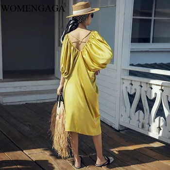 

Korea Beach Gold Dress Women V Neck Ruched Loose Backless Satin Dress Plus Size Summer Holiday Dress 2020 TJPE