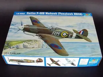 

02228 Trumpeter Curtiss P-408 Warhawk Aircraft Static Model Airplane 1/32 Scale TH05454-SMT2