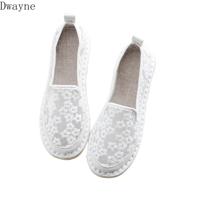 

New breathable flat shoes mesh surface of La Boca bud low literary retro casual shoes.