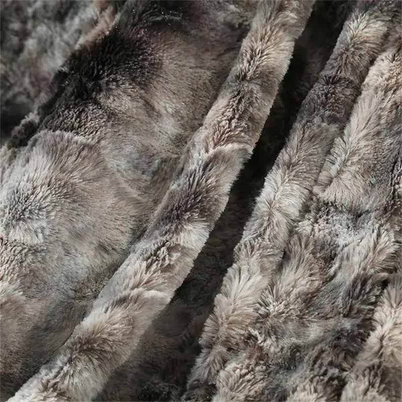 Shaggy Plush Quilt Blanket - Image 5